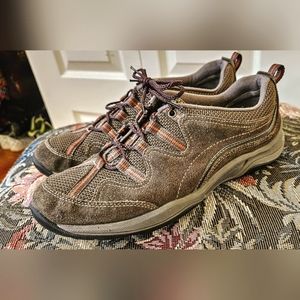 Women's Primo running shoes (olive green)